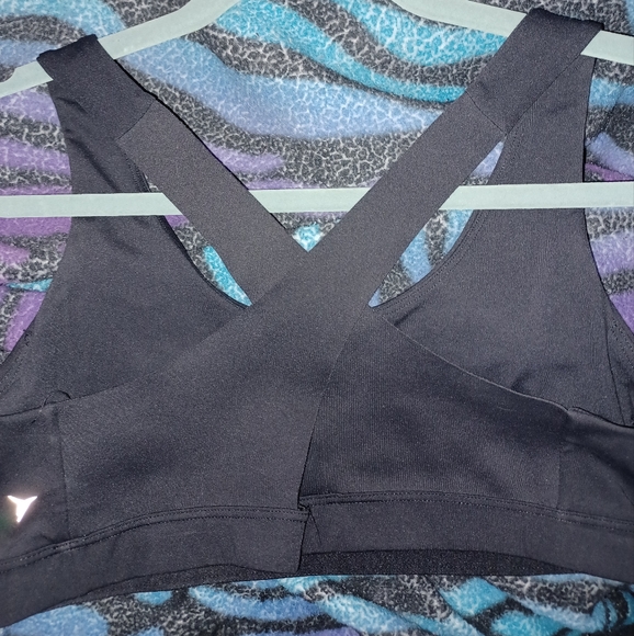 Go Dry Active Sports Bra cross back strap - Picture 2 of 4